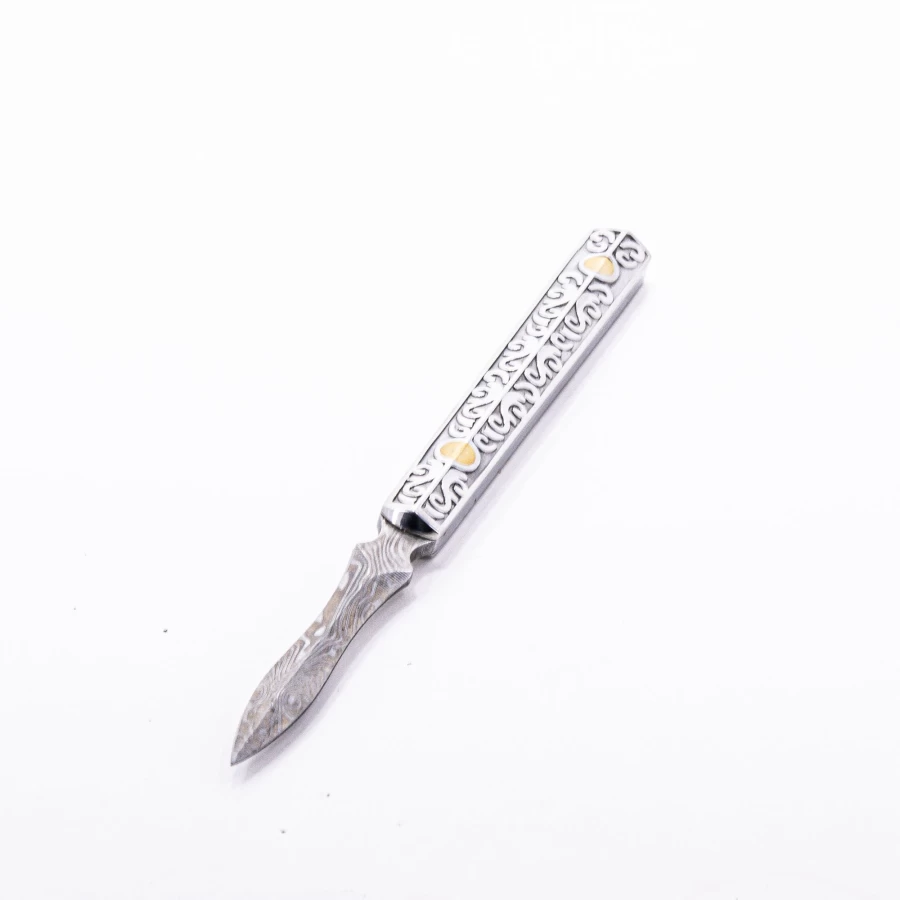 "The Chinese Tea Shop Damascus Steel Pu-Erh Tea Knife for Tea Cake Cutting"