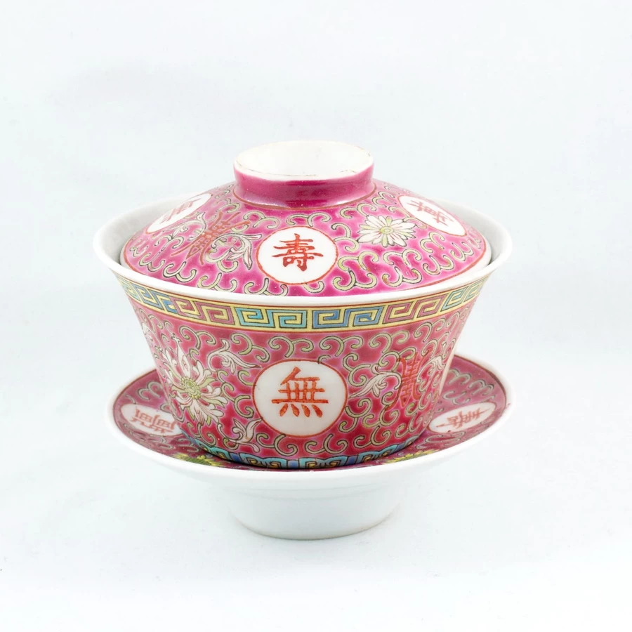 "The Chinese Tea Shop Vintage Red Porcelain Hand-Painted Longevity Gaiwan – Traditional Chinese Tea Cup"