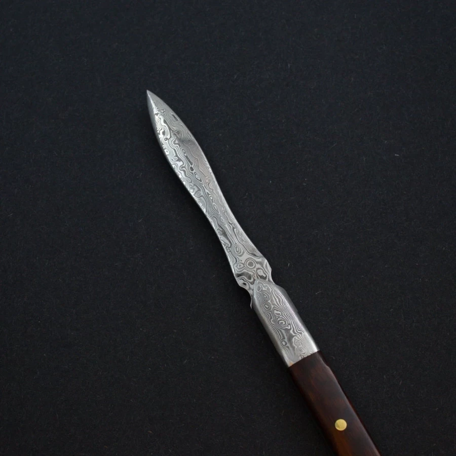 "The Chinese Tea Shop Damascus Steel Hardwood Pu-Erh Tea Knife for Prying Tea Cakes"